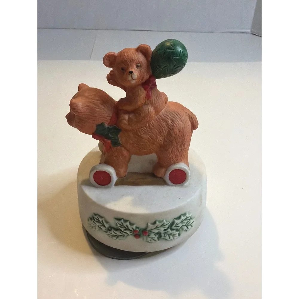 Vintage Musical Collectibles Gordon Fraser 1984 Teddy Bear‎  Music Box